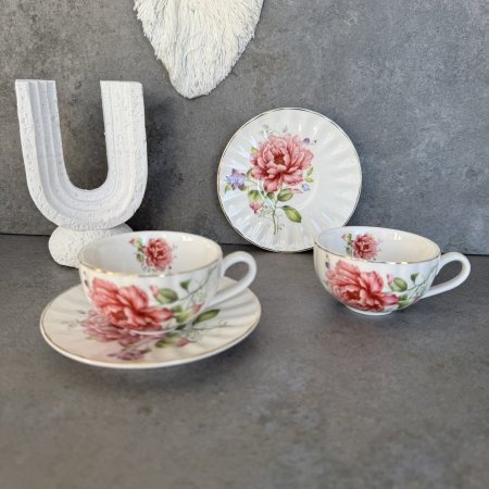 فنجان قهوة مورد