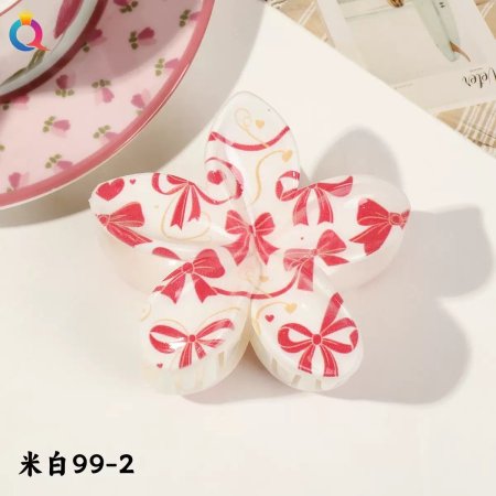 كماشة شعر شكل وردة السعر بالمفرق 2 شيكل السعر بالجملة للدزينة 12 قطعة