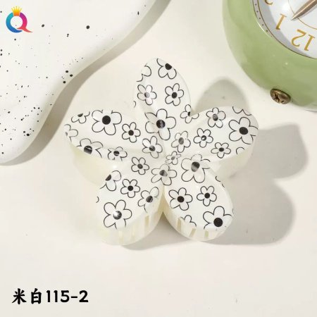 كماشة شعر شكل وردة السعر بالمفرق 2 شيكل السعر بالجملة للدزينة 12 قطعة