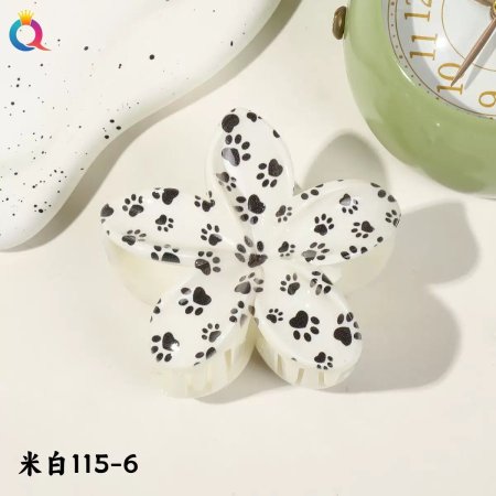 كماشة شعر شكل وردة السعر بالمفرق 2 شيكل السعر بالجملة للدزينة 12 قطعة