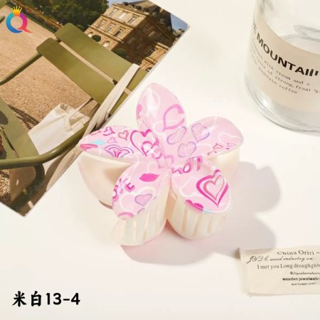 كماشة شعر شكل وردة السعر بالمفرق 2 شيكل السعر بالجملة للدزينة 12 قطعة