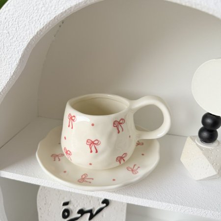 مج هاند ميد فيونكة ونقط احمر