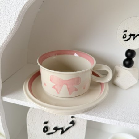 مج هاند ميد فيونكة زهرية عريضة