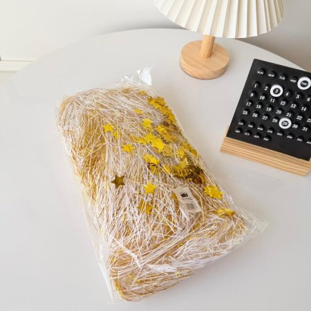 ورق نفل للهدايا مع برق ونجوم