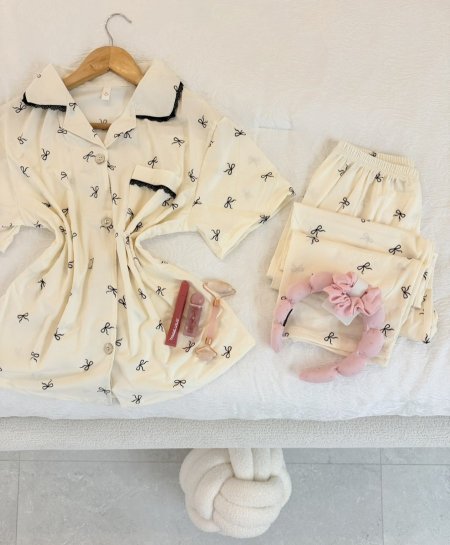 بيجامة فيونكات نص كم