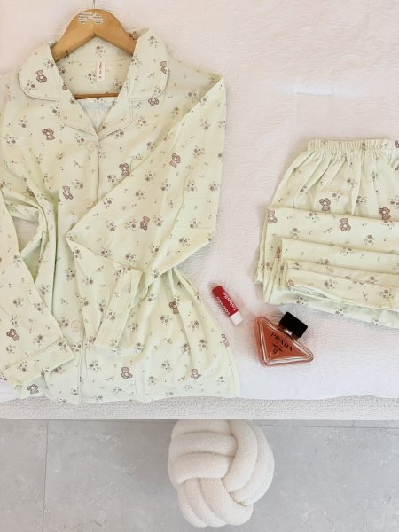 بيجامة دب وورد اخضر فاتح كم