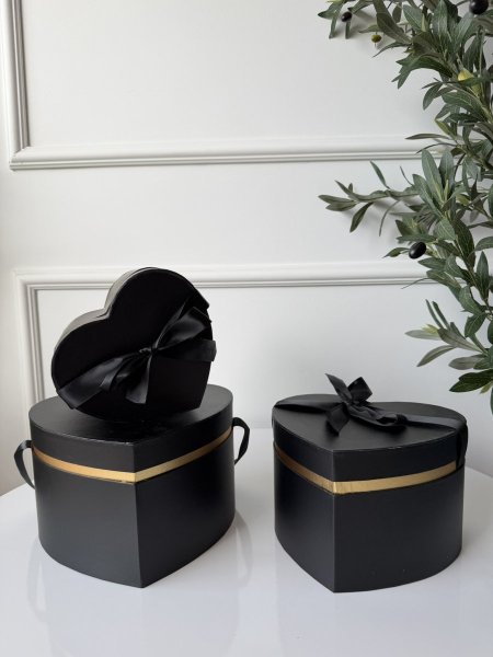 طقم صناديق كرتون 3 قطع  قلب