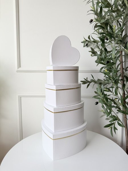 طقم صناديق كرتون 5 قطع  قلب