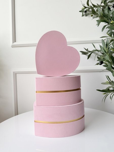 طقم صناديق كرتون مخمل شكل قلب  3 قطع