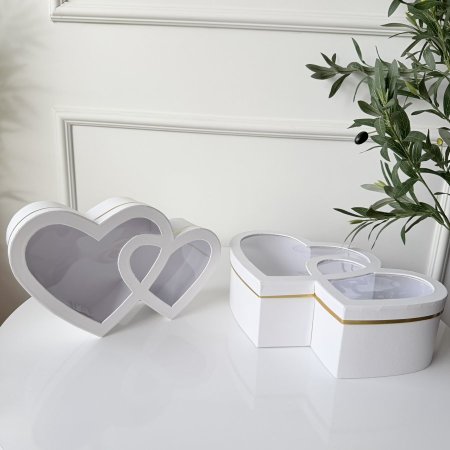 طقم صناديق كرتون  شكل قلبين قطعتين