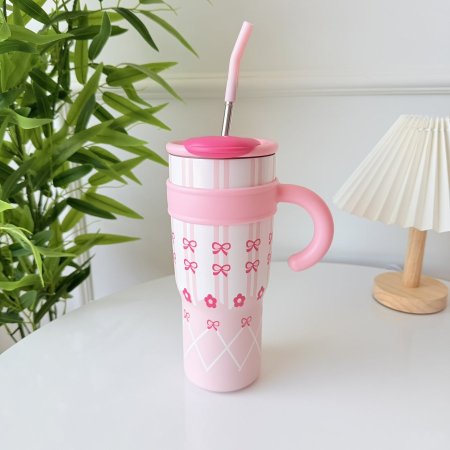 حافظ حرارة ترند فيونكات وورد