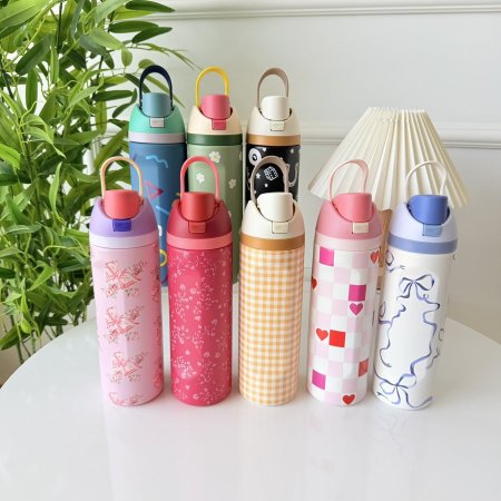 حافظ حرارة مطرة حجم كبير متوفرة ب 8  نقشات