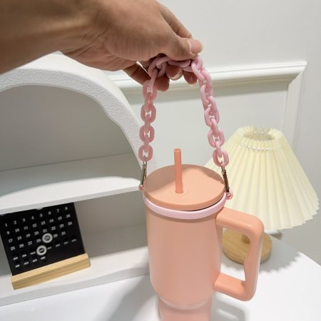 تعليقة شكل جنزير للكاسة الترند متوفرة ب 3 الوان