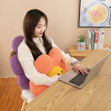 مخدات ديكور