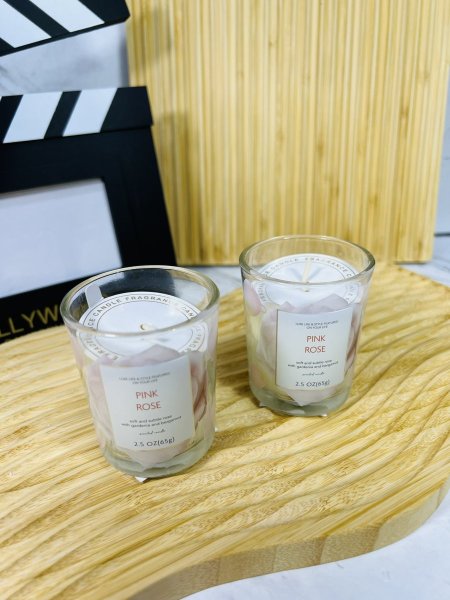 شمع معطر حجم صغير اقل كمية 12 قطعة