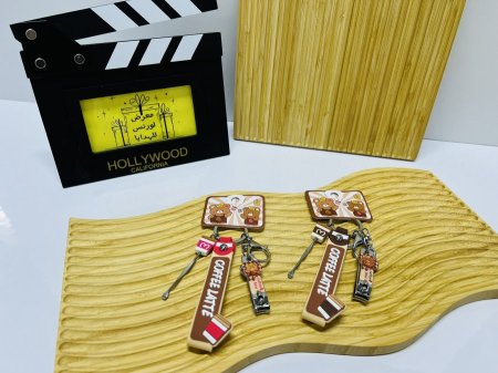 قصاصة اضافر 