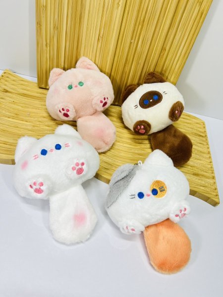 ميدالية قماش قطة 