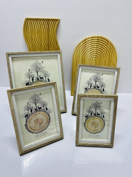 براويز خشب بعدة قياسات