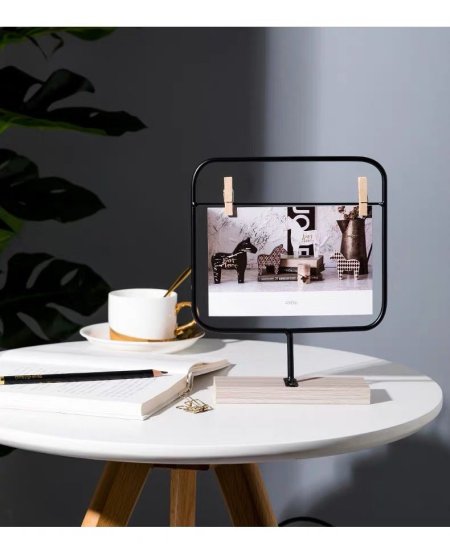 برواز حديد لون اسود 