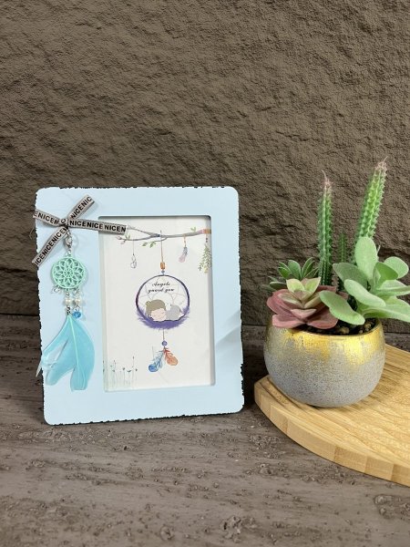 برواز خشب لون ازرق