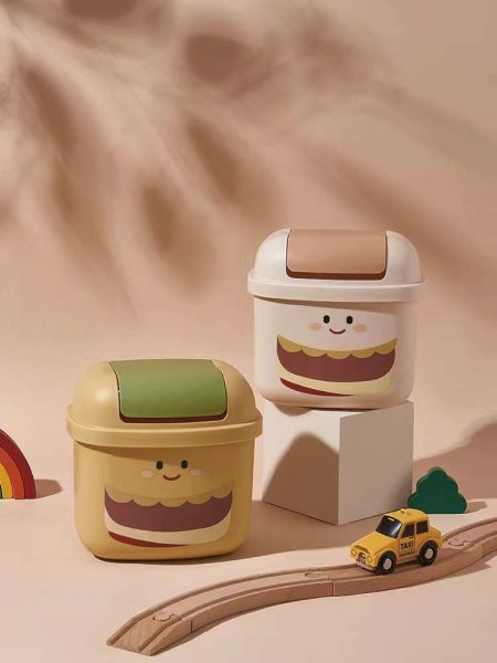 قطع بلاستيكية 