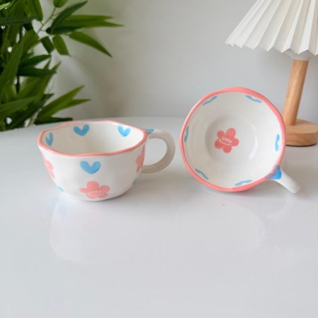 مج هاند ميد ورد وقلب بسعر العرض 10 بدل 15 شيكل