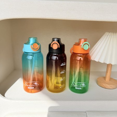 مطرة ماء بلاستك