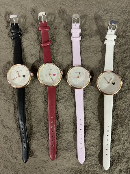 ساعات يد للصبايا