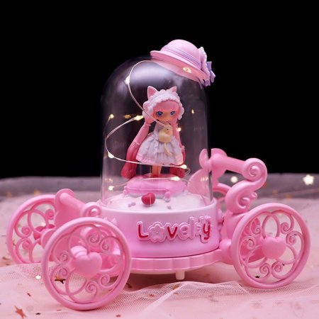 بلورة مضيئة مع موسيقى 