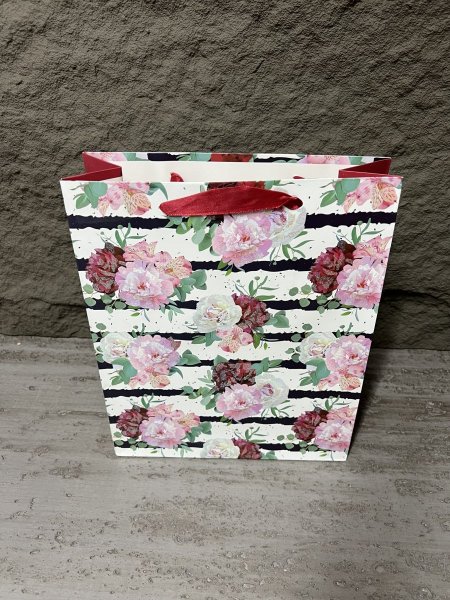 كيس هدايا كرتون مورد