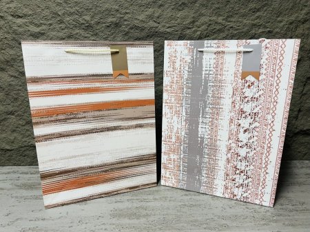 كيس هدايا كرتون حجم كبير