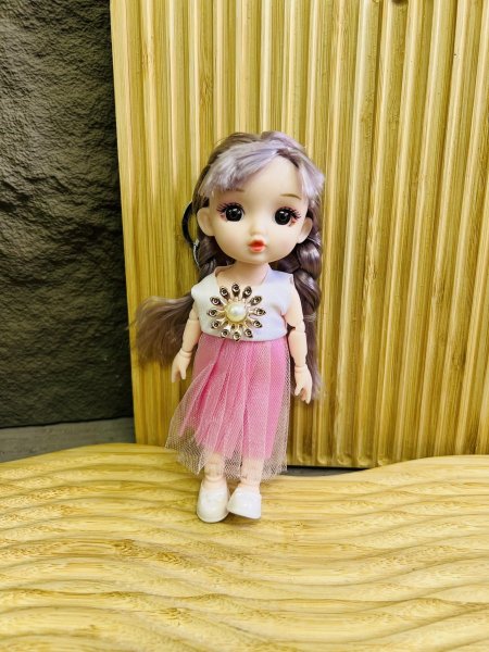 ميدالية بنت كيوت