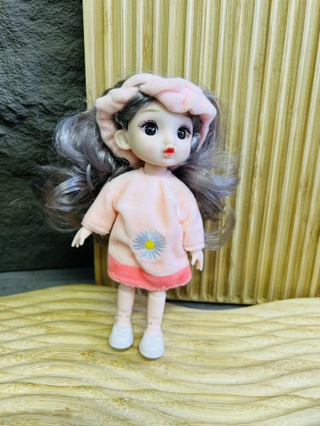 ميدالية بنت كيوت