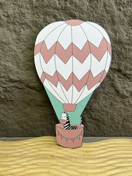 تعليقة خشب لغرف الاطفال 