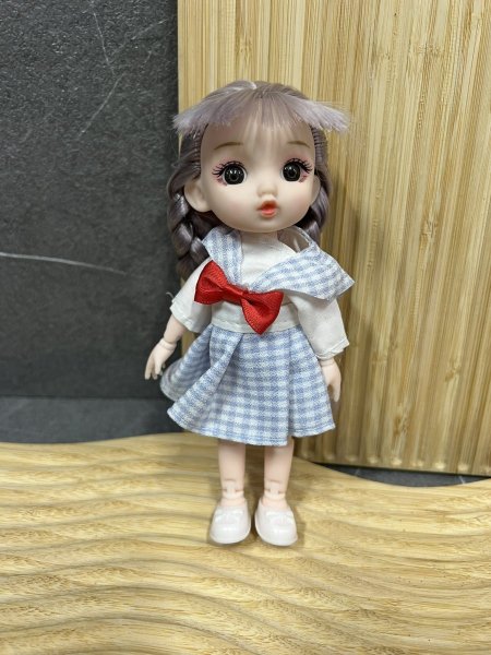 ميدالية بنت كيوت