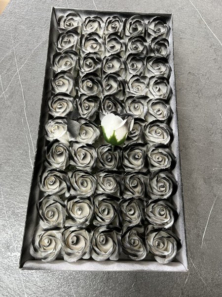 ورد صابون 50 وردة 