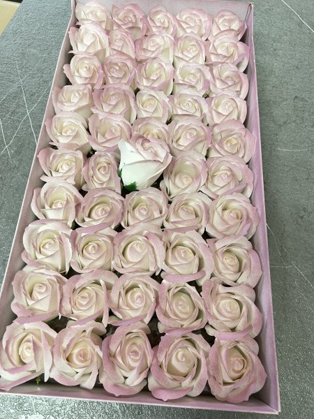 ورد صابون 50 وردة 