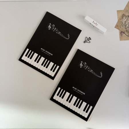 دفتر موسيقى او انجليزي