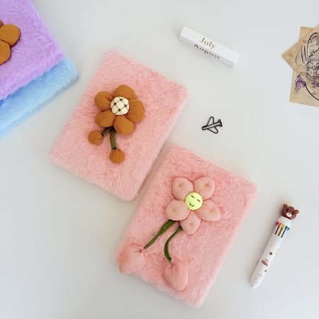 دفتر فرو  15*21 سم اكتر من 12 شكل ولون