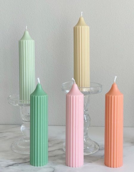 طقم شموع مكون من 4 شمعات