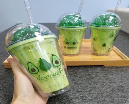 كاسة بلاستك مصاصة افوكادو