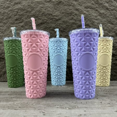 كاسة بلاستك مصاصة الوان مت 