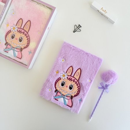 دفتر لابوبو فرو مع قلم