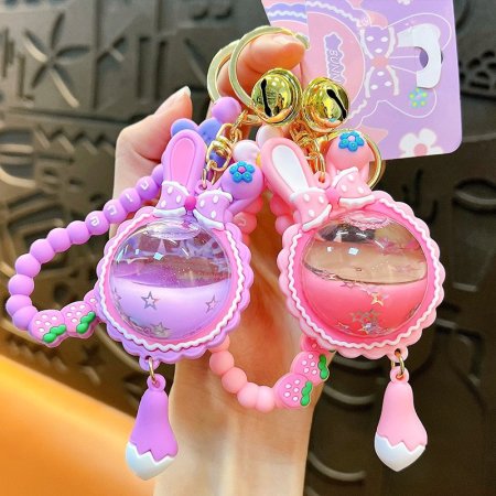 ميدالية شكل طابة راس ارنوب