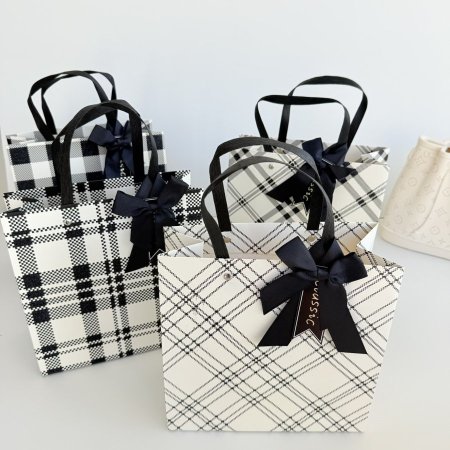 كيس هدايا كرتون ثقيل مع جلتر