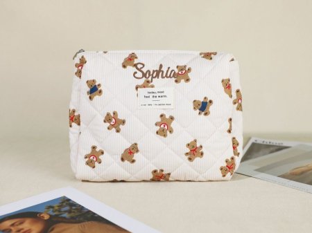 شنطه مكياج دب