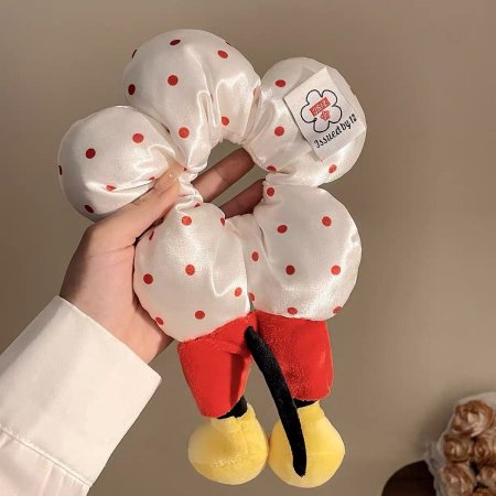 بكلة شعر شكل ميكي منقط