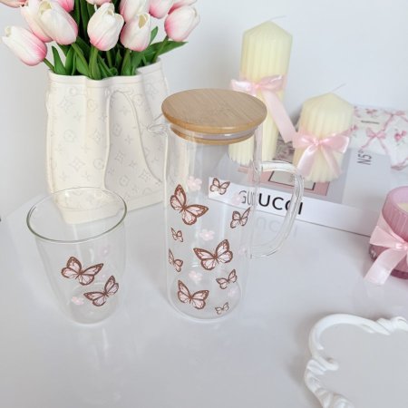 شاف وكاسة فراشات