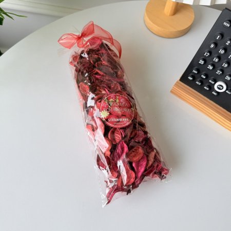 ورد مجفف حجم صغير لون اححمر