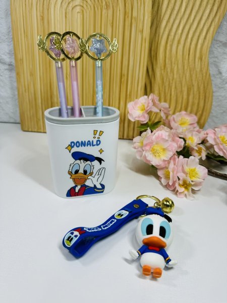 ستاند اقلام بطة زرقا